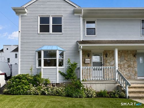 176 Magnolia St, Bridgeport, CT, 06610-1720 | Card Image