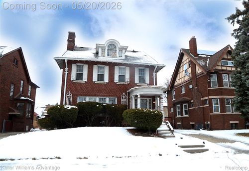 36 Louise St, Highland Park, MI, 48203-2772 | Card Image