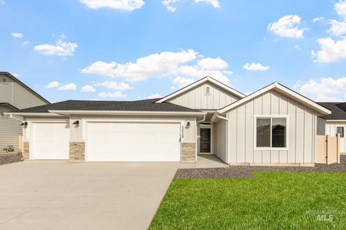 7104 E Marble Springs Dr, Nampa, ID, 83687 | Card Image