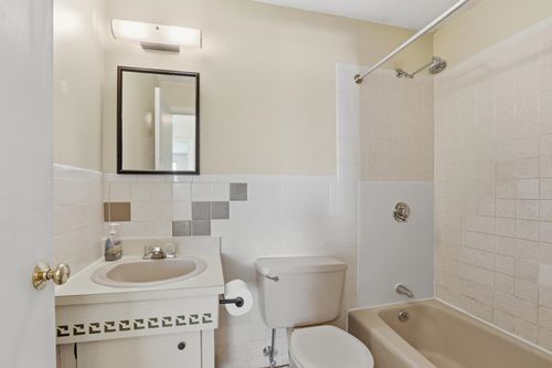 apt-12-13 Tiffany Rd, Salem, NH, 03079-3673 | Card Image