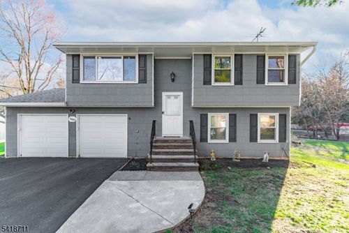 160 Stratton St S, Piscataway, NJ, 08854-3680 | Card Image