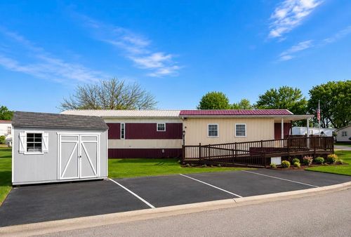 404 Mount Vernon Dr, Winchester, KY, 40391-8411 | Card Image