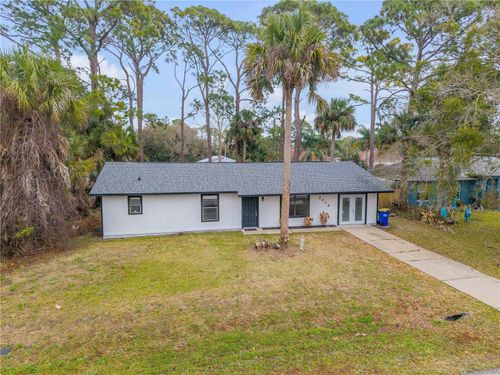 2015 India Palm Dr, Edgewater, FL, 32141-4011 | Card Image