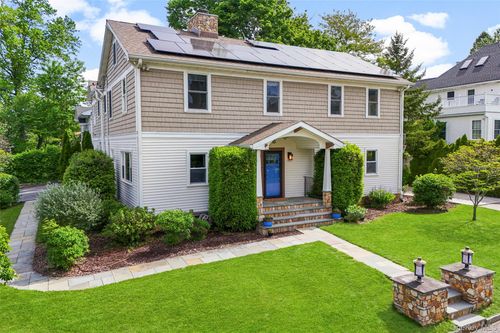 10 Bogert Pl, Yonkers, NY, 10708-1202 | Card Image