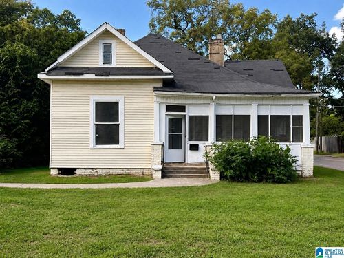 2042 48th Place, BIRMINGHAM, AL, 35208 | Card Image