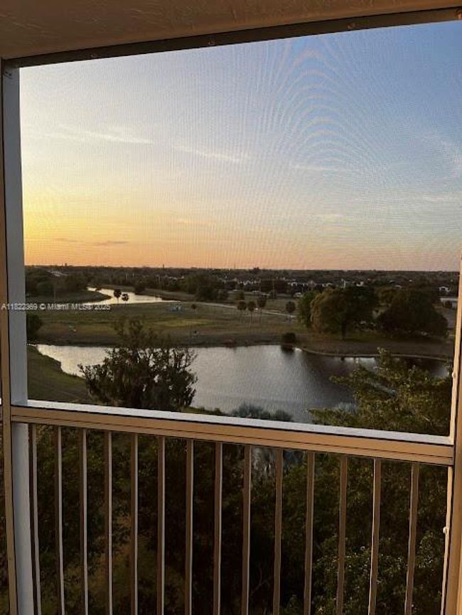 APT-807 - 3090 N Course Dr, Condo with 3 bedrooms, 3 bathrooms and null parking in Pompano Beach FL | Image 23