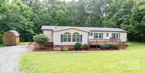 6179 Dysartsville Rd, Morganton, NC, 28655-7138 | Card Image