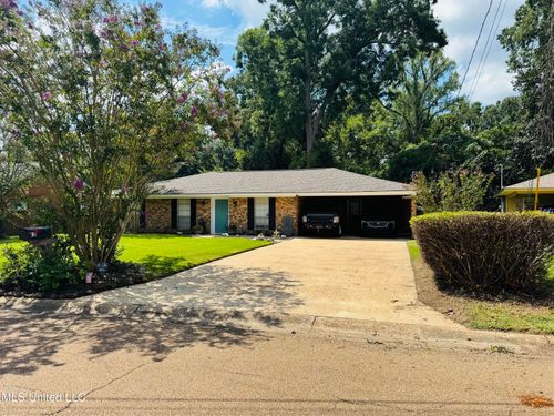 32 Pecanway Drive, Natchez, MS, 39120 | Card Image