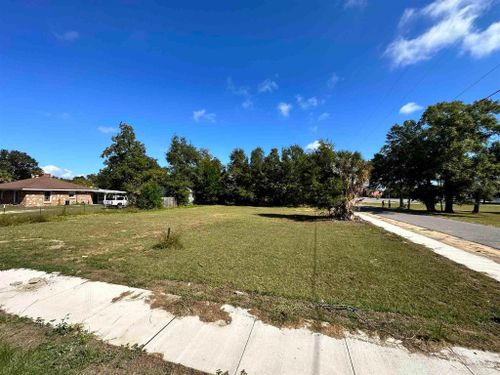 3310 W Desoto St, Pensacola, FL, 32505-7007 | Card Image