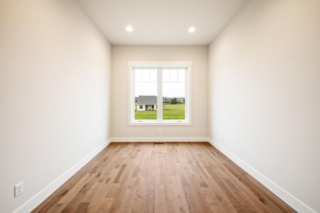 Flex Room/Office | Image 16