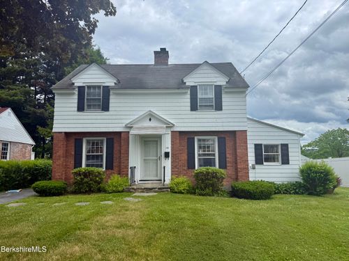 144 Elberon Ave, Pittsfield, MA, 01201-2811 | Card Image