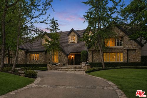 29105 Old Mill Creek Ln, Agoura Hills, CA, 91301-2749 | Card Image
