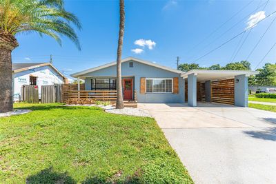 2201 15 Th Avenue N, House other with 2 bedrooms, 2 bathrooms and null parking in Saint Petersburg FL | Image 2