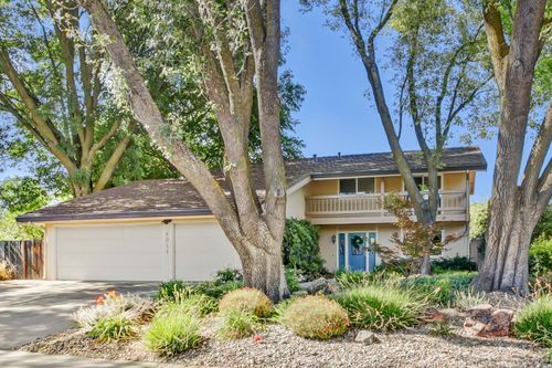 4011 El Macero Dr, Davis, CA, 95618-4301 | Card Image
