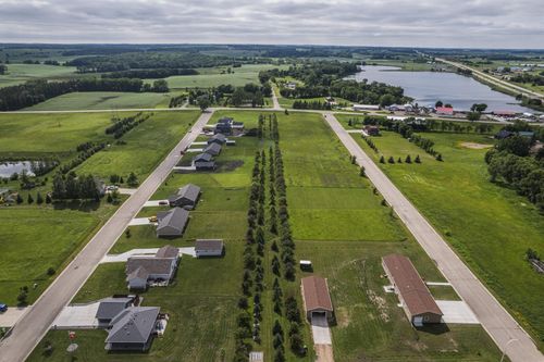 102 Pheasant St, Audubon, MN, 56511-4301 | Card Image