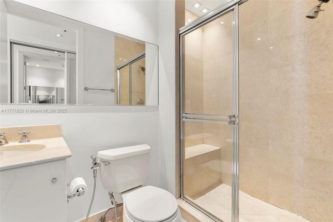 APT-1810 - 100 S Pointe Dr, Condo with 3 bedrooms, 3 bathrooms and null parking in Miami Beach FL | Image 26