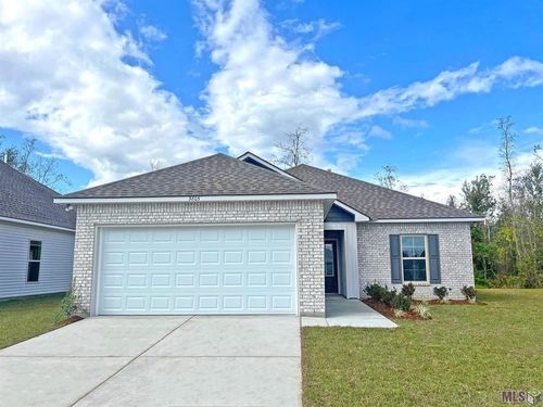 3805 Retreat Dr, Westwego, LA, 70094 | Card Image