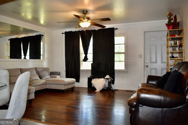 7690 Royston Rd, House other with 3 bedrooms, 2 bathrooms and null parking in Carnesville GA | Image 9