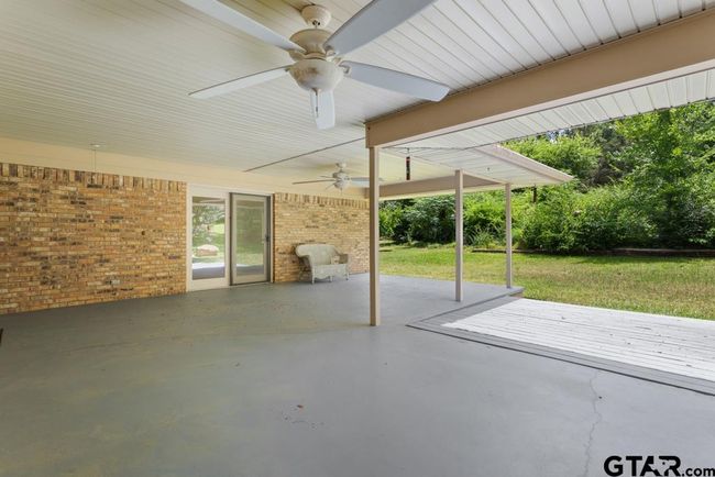251 Texas Dr, House other with 3 bedrooms, 2 bathrooms and null parking in Hideaway TX | Image 31