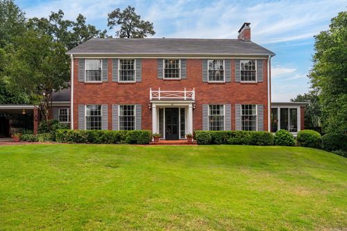 41 Pine Manor Dr, Little Rock, AR, 72207-5136 | Card Image