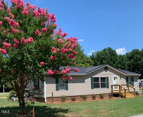 602 Wondertown Dr, Erwin, NC, 28339-2434 | Card Image