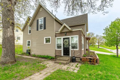 200 5th Ave Se, Pelican Rapids, MN, 56572-4530 | Card Image