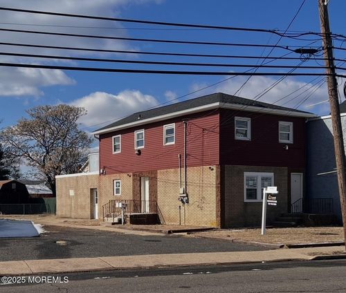 19 Laurel Ave, Keansburg, NJ, 07734-1124 | Card Image