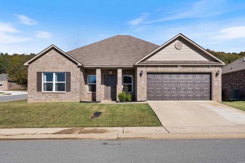 1200 Mae Ln, Conway, AR, 72032-5020 | Card Image