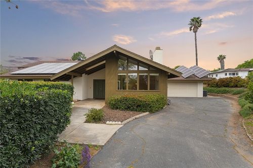 665 Norwynn Ln, Fallbrook, CA, 92028-3616 | Card Image