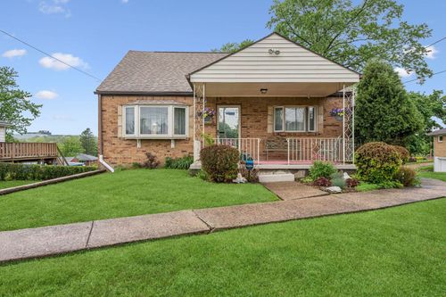 223 E Patty Ln, Monroeville, PA, 15146-3615 | Card Image