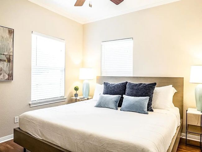 16308 Lake Loop, House other with 4 bedrooms, 4 bathrooms and 4 parking in Austin TX | Image 34