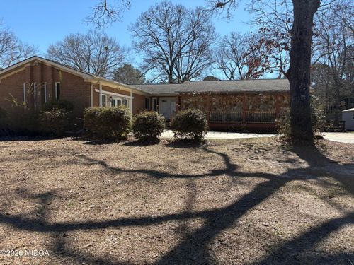 271 Lakeshore Dr, Warner Robins, GA, 31088-3913 | Card Image