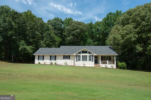60 Carriage Gate Dr, Sharpsburg, GA, 30277-1689 | Card Image