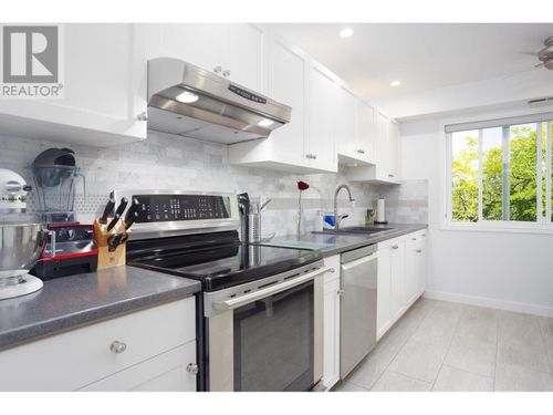 315a-1045 Sutherland Ave, Kelowna, BC, V1Y5Y1 | Card Image