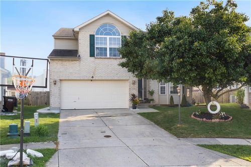 2430 Turf Club Ct, West Carrollton, OH, 45439-4215 | Card Image