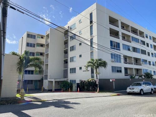 apt-b107-1555 Pohaku St, Honolulu, HI, 96817-2843 | Card Image