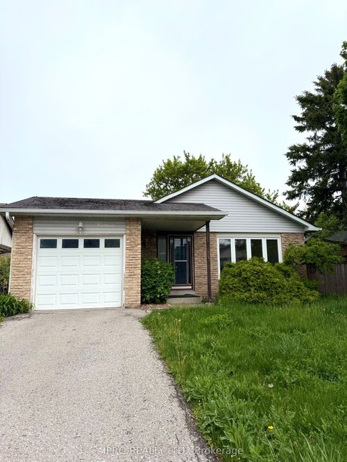 14 Pilkington Cres, Whitby, ON, L1N6E9 | Card Image