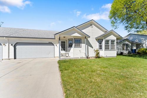 2804 Morning Mist Ln, Caldwell, ID, 83605-7024 | Card Image