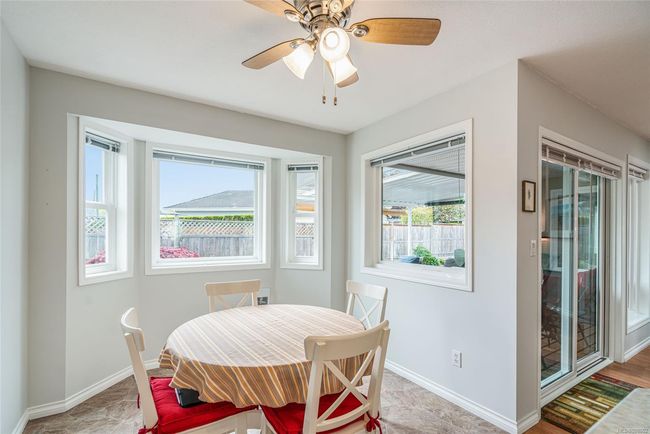 800 Mulholland Dr, House other with 3 bedrooms, 2 bathrooms and 2 parking in Parksville BC | Image 13