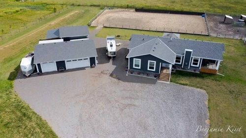 80089 264 Avenue E, Rural Foothills County, AB, T0L0X0 | Card Image