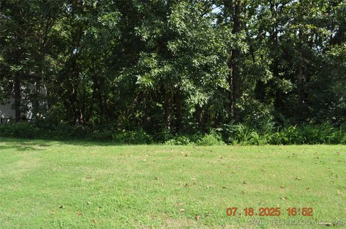 208 Bradford St, Catoosa, OK, 74015-6197 | Card Image