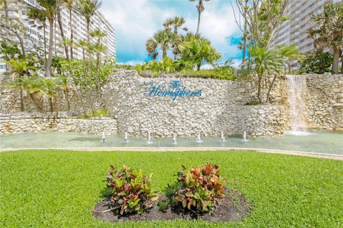 2k-1980 S Ocean Dr, Hallandale Beach, FL, 33009-5949 | Card Image