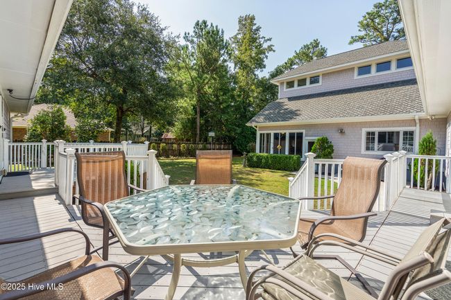 147 Pine Needle Dr, House other with 4 bedrooms, 4 bathrooms and 5 parking in Hampstead NC | Image 60