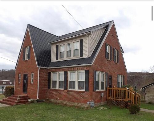 477 Main St, West Liberty, KY, 41472-1013 | Card Image