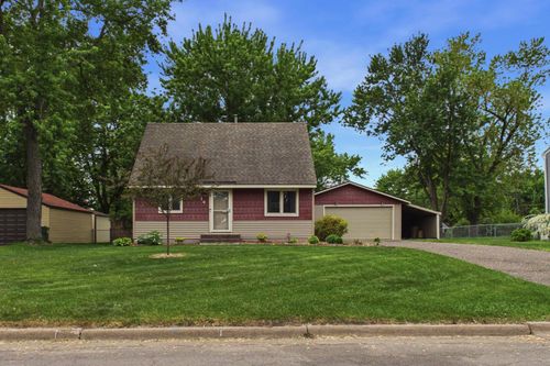 714 109th Ave Nw, Coon Rapids, MN, 55448-4316 | Card Image
