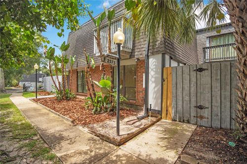 2577 Derbyshire Cir, Casselberry, FL, 32707-5650 | Card Image