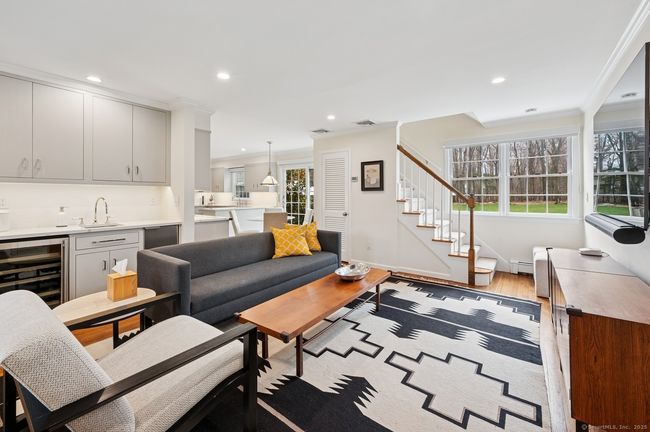 6 Pilgrim Rd, House other with 5 bedrooms, 4 bathrooms and null parking in Darien CT | Image 11