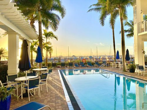 apt-202-215 Nw Flagler Ave, Stuart, FL, 34994-1162 | Card Image