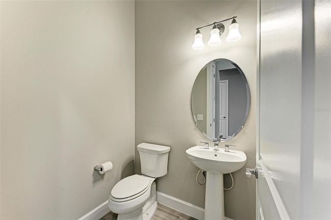 7113 Gradford Ct, House other with 3 bedrooms, 4 bathrooms and null parking in Lakewood Ranch FL | Image 37