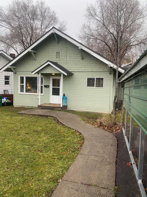 1180 Crescent Ave, Klamath Falls, OR, 97601-2516 | Card Image